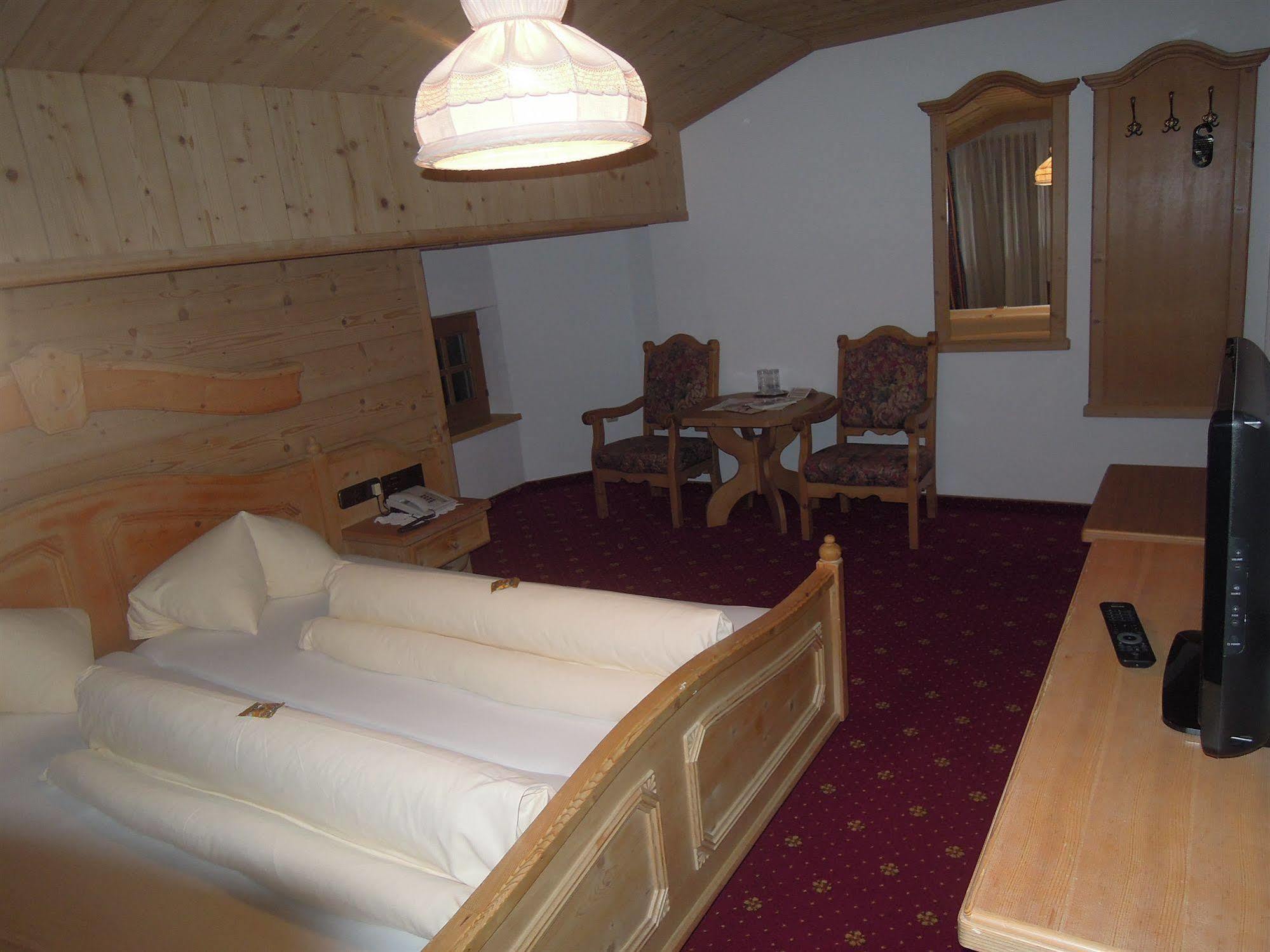 Hotel Dornauhof Φίνκενμπεργκ Εξωτερικό φωτογραφία