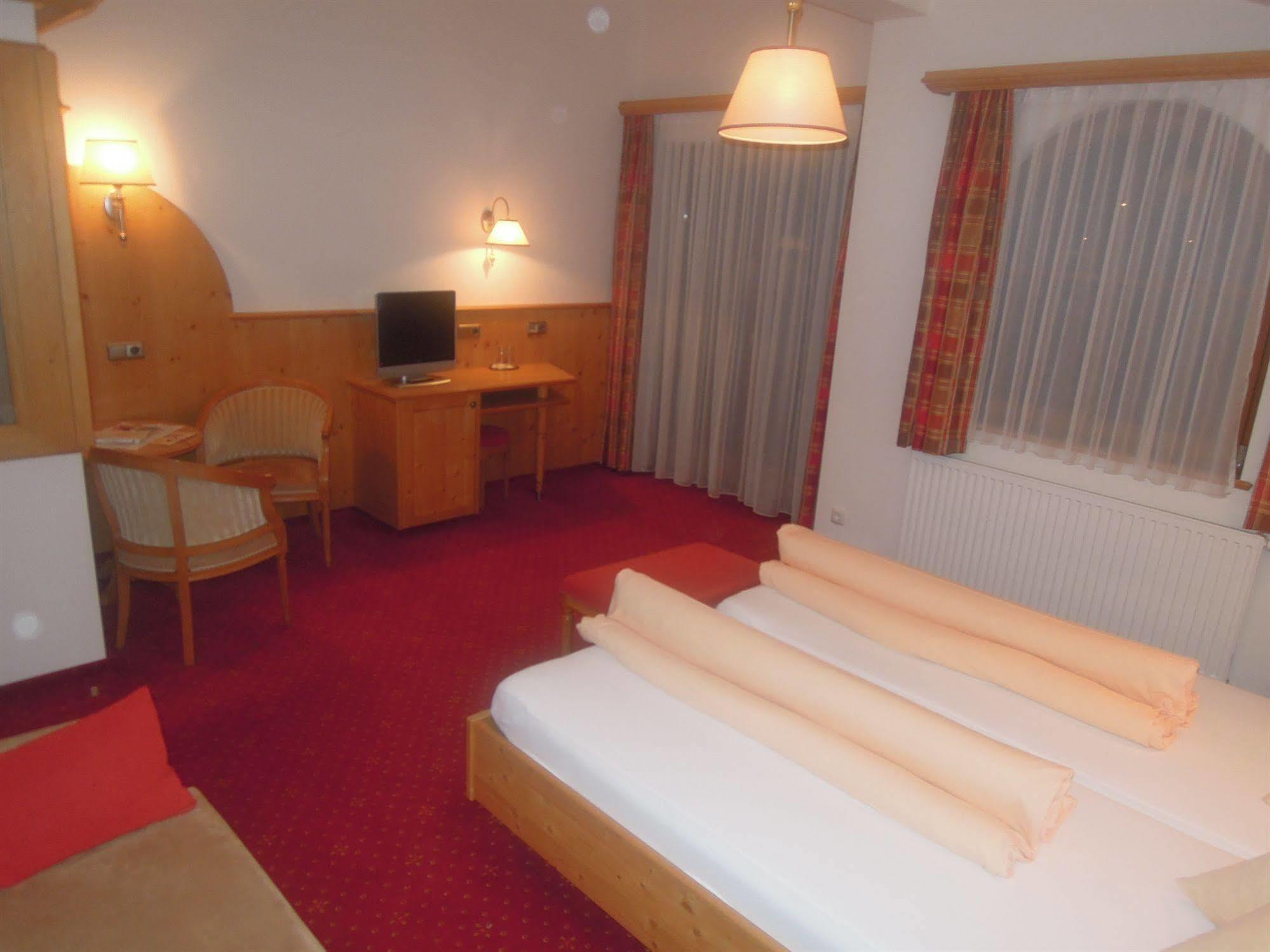 Hotel Dornauhof Φίνκενμπεργκ Εξωτερικό φωτογραφία